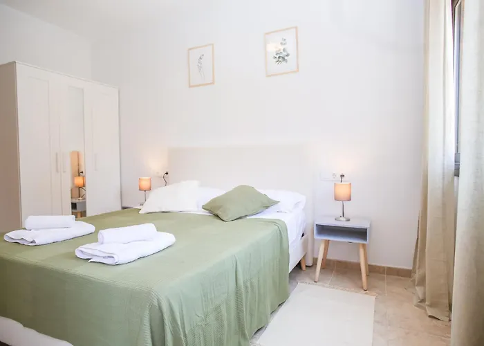 Apartament Es Freus Modern In Quiet Area